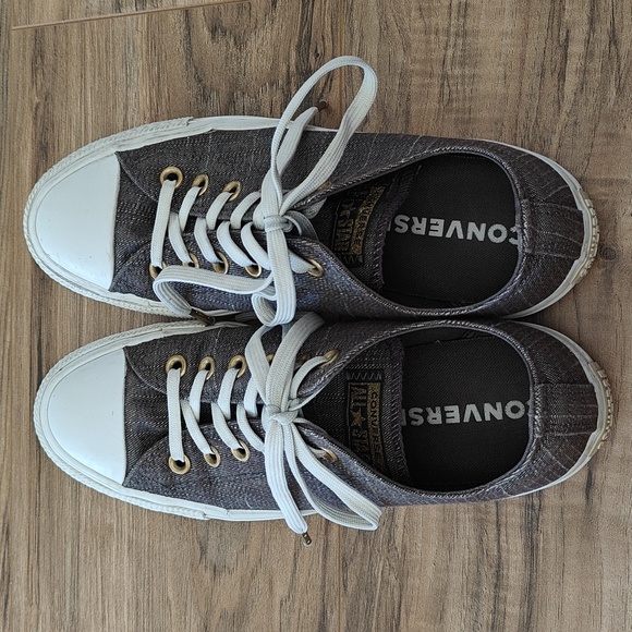 EUC Textured Converse - Picture 6 of 8